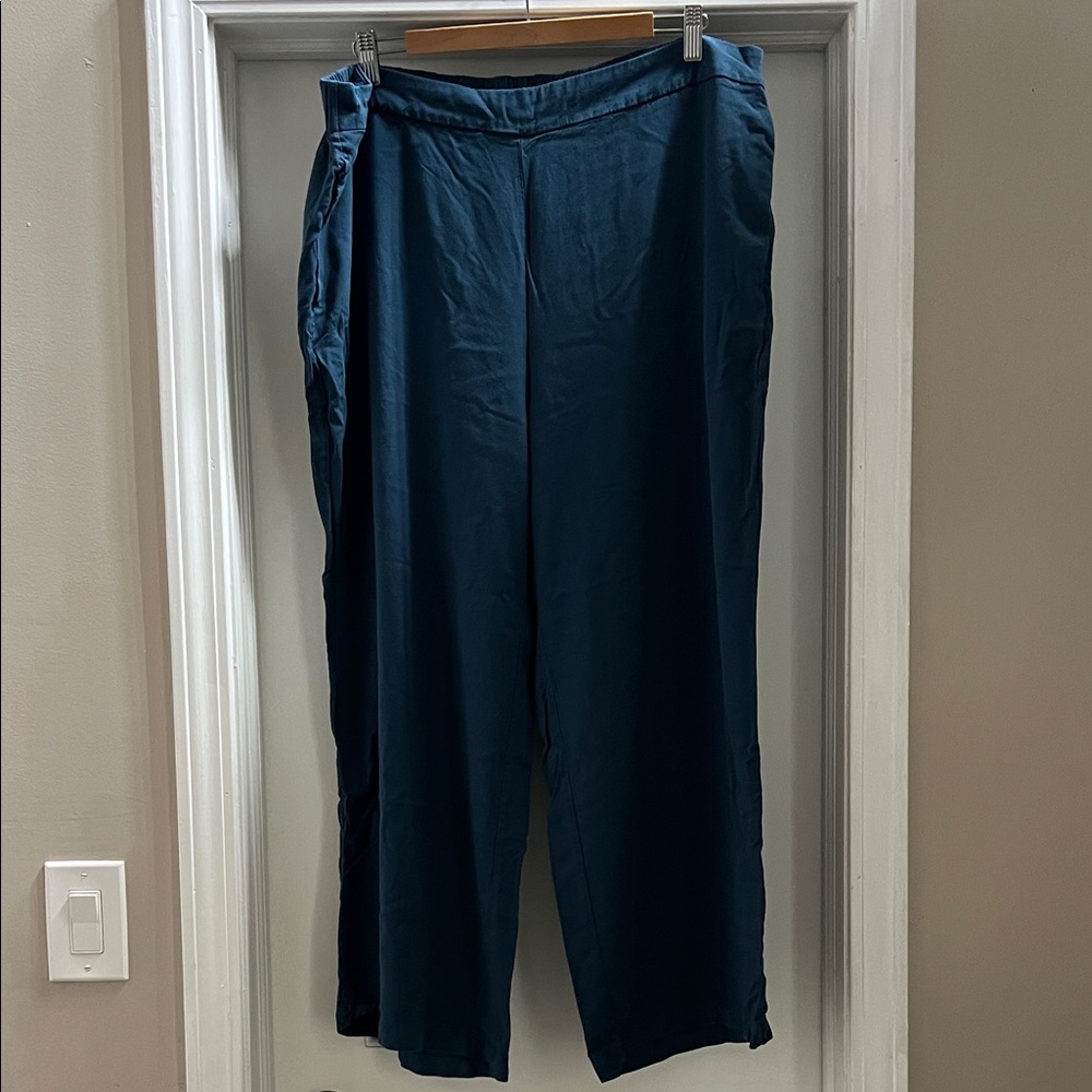 Old Navy Women's Wide Leg Playa Pants - Dark Blue
